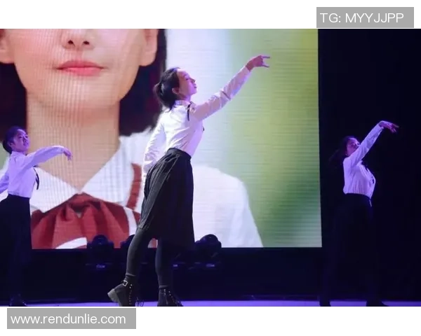 李军谈乒乓球生涯:从青涩少年到世界冠军的心路历程 李军谈乒乓球生涯:从青涩少年到世界冠军的心路历程