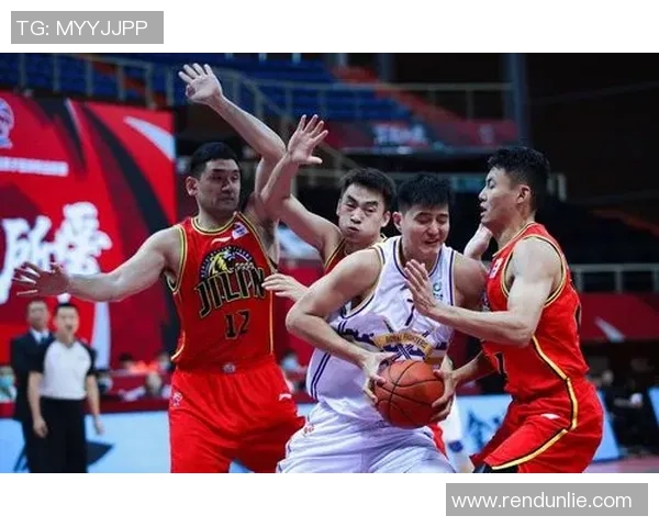 杭州排球队以77分领跑奥运会积分榜展现强劲实力与团队合作精神 杭州排球队以77分领跑奥运会积分榜展现强劲实力与团队合作精神